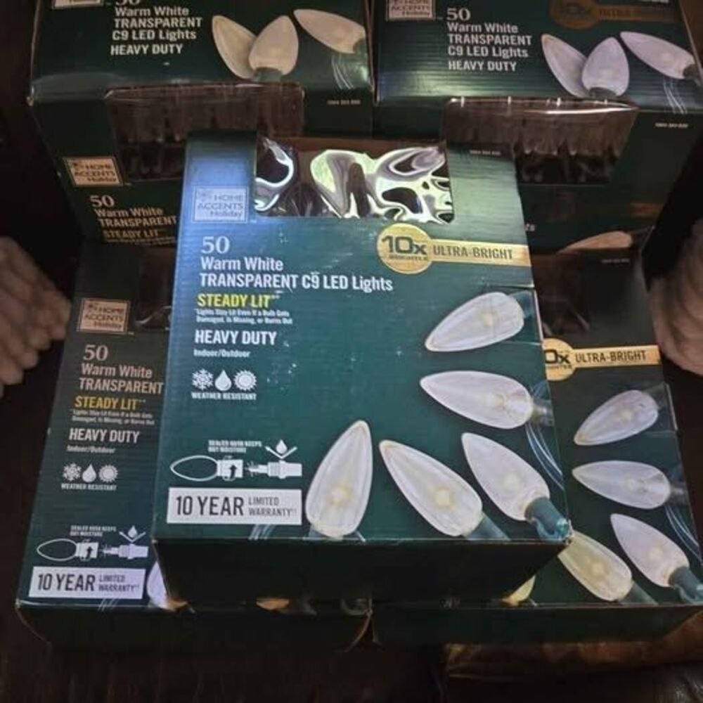 NEW, 50ct C9 Led Lights